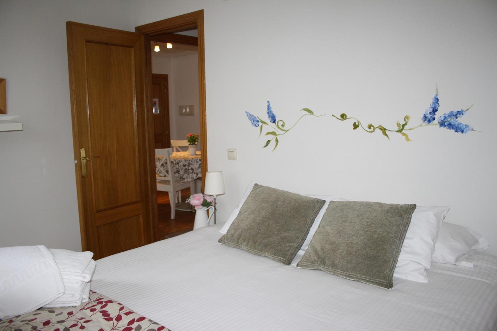 Apartamentos Alfonso XIII San Ildefonso Exterior photo