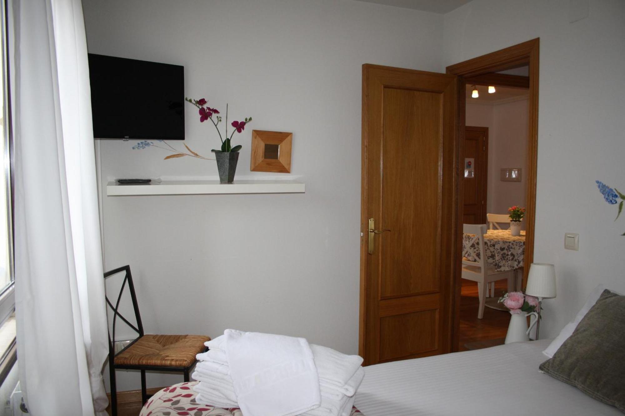 Apartamentos Alfonso XIII San Ildefonso Exterior photo