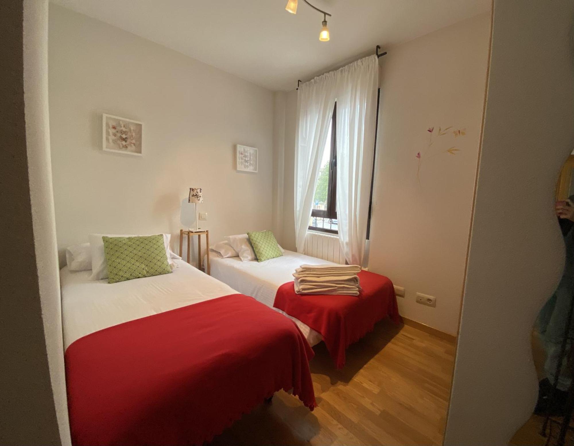 Apartamentos Alfonso XIII San Ildefonso Exterior photo